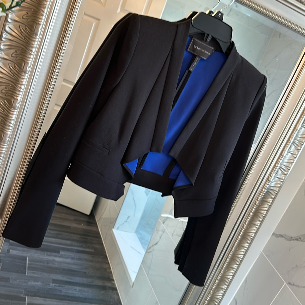 BCBG, Maxazria dress coat. Size extra extra small color, black